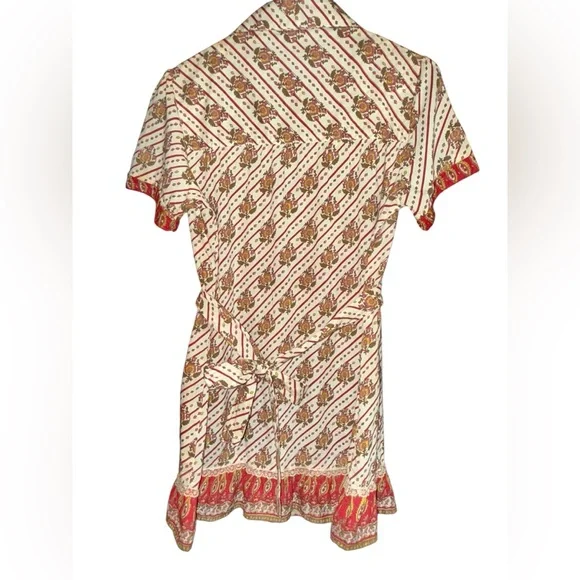 Angie Boho Floral and Paisley Tunic Tie Top, Size Large - Picture 2 of 3